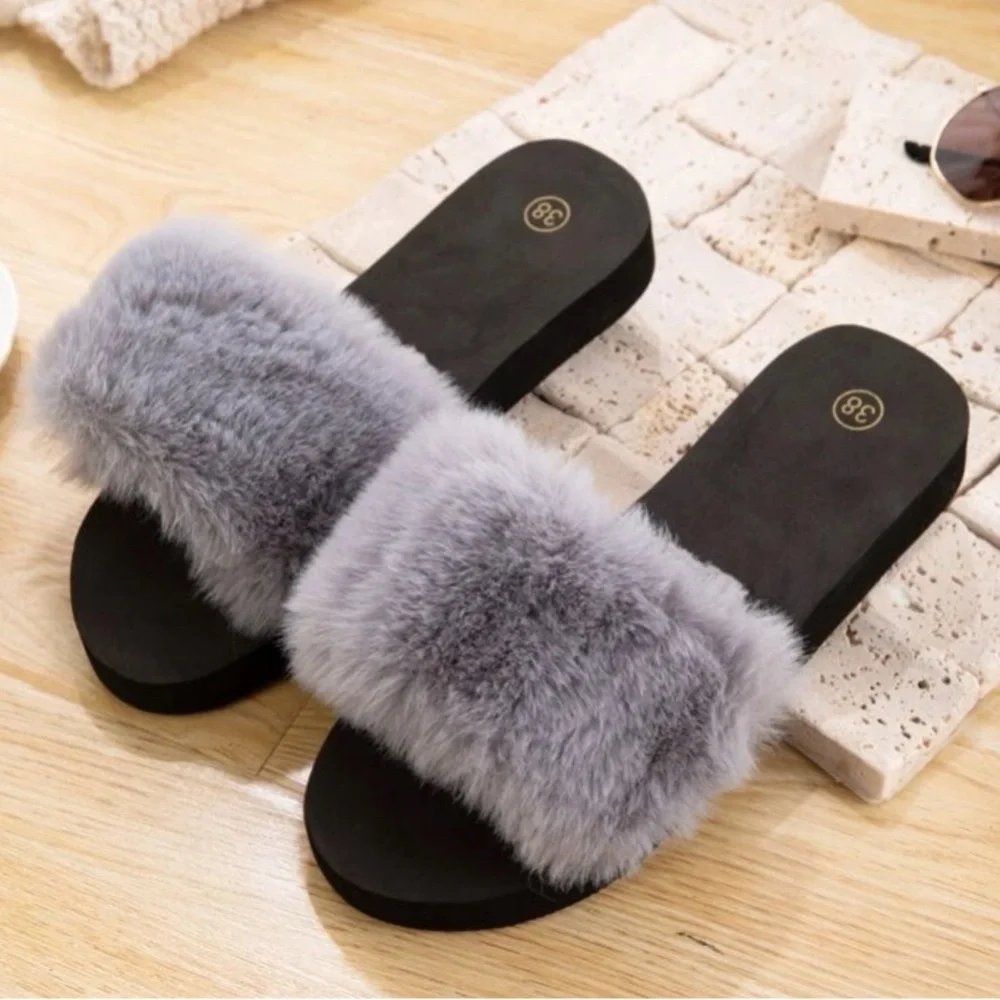 Ladies Slides by SHEIN